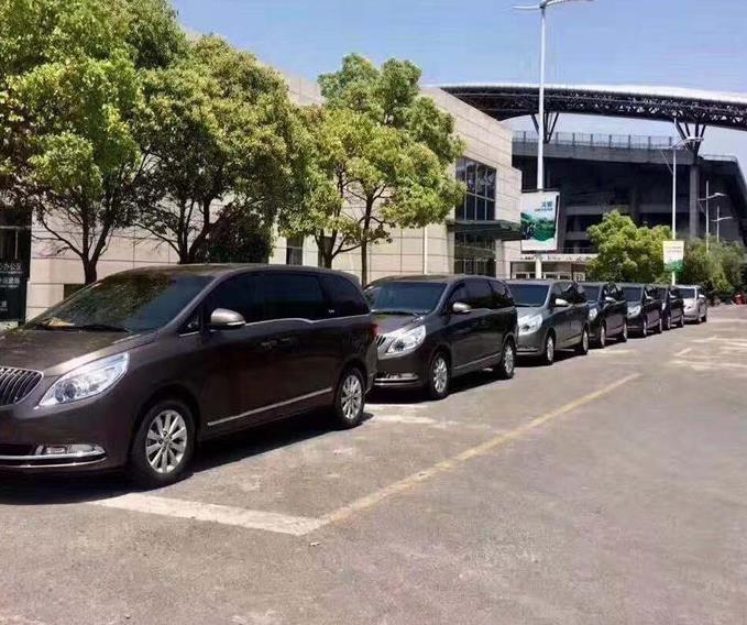 西安商務(wù)會議租車-百事達